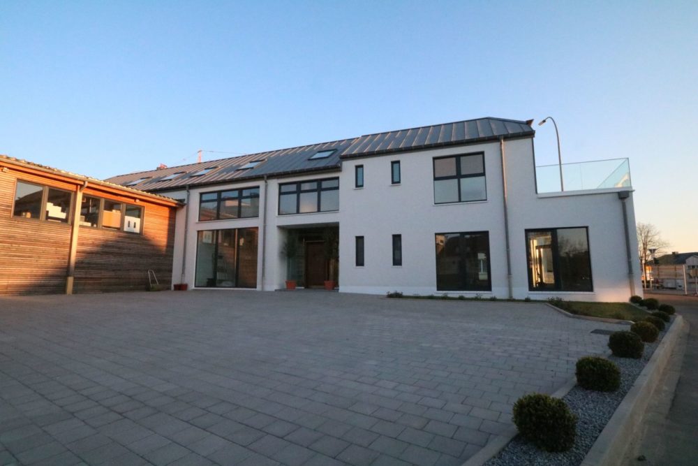 0__68cac8e1b5f898_13532668-1