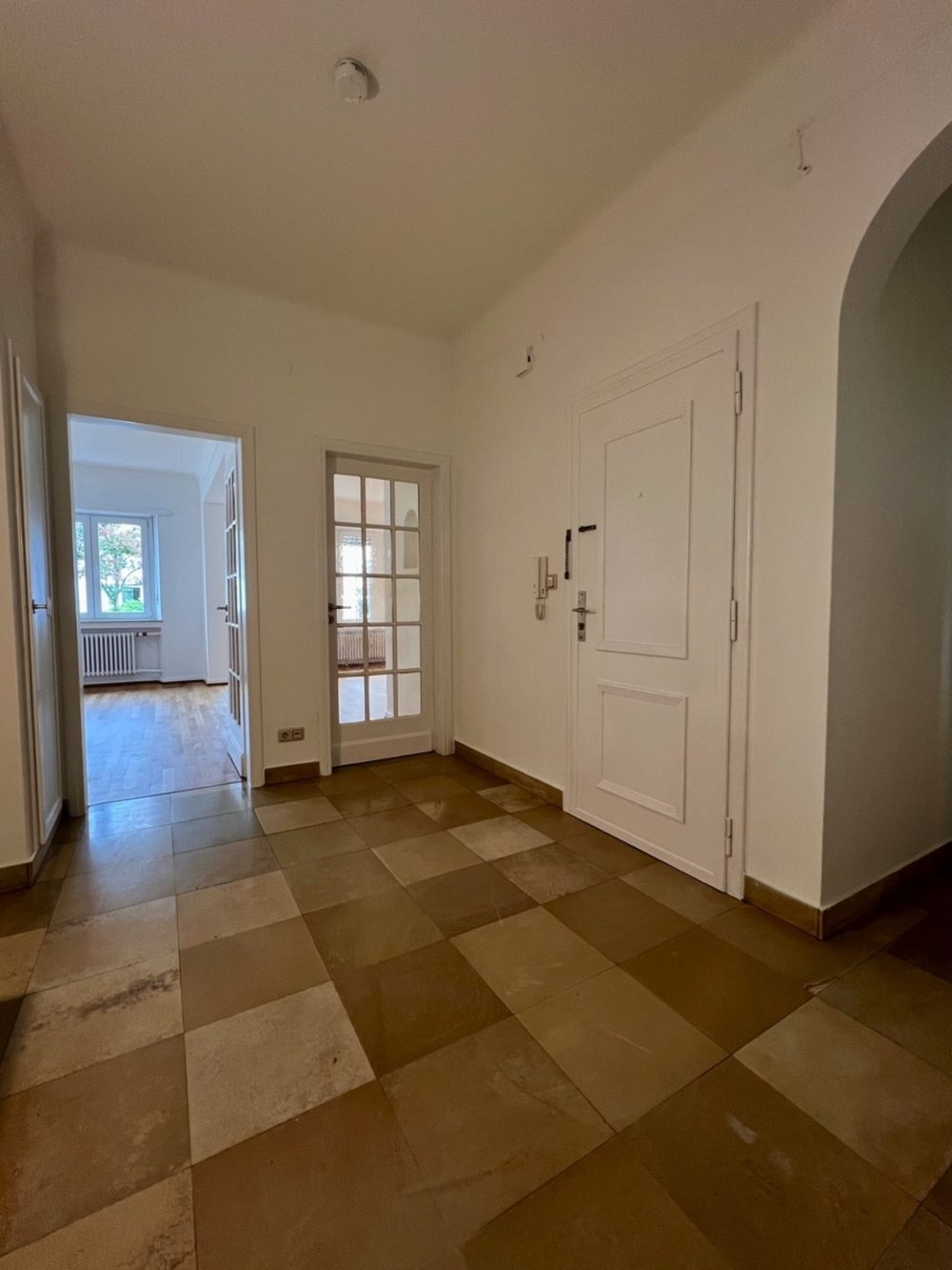 16__68f75b112dda27_79614407-1