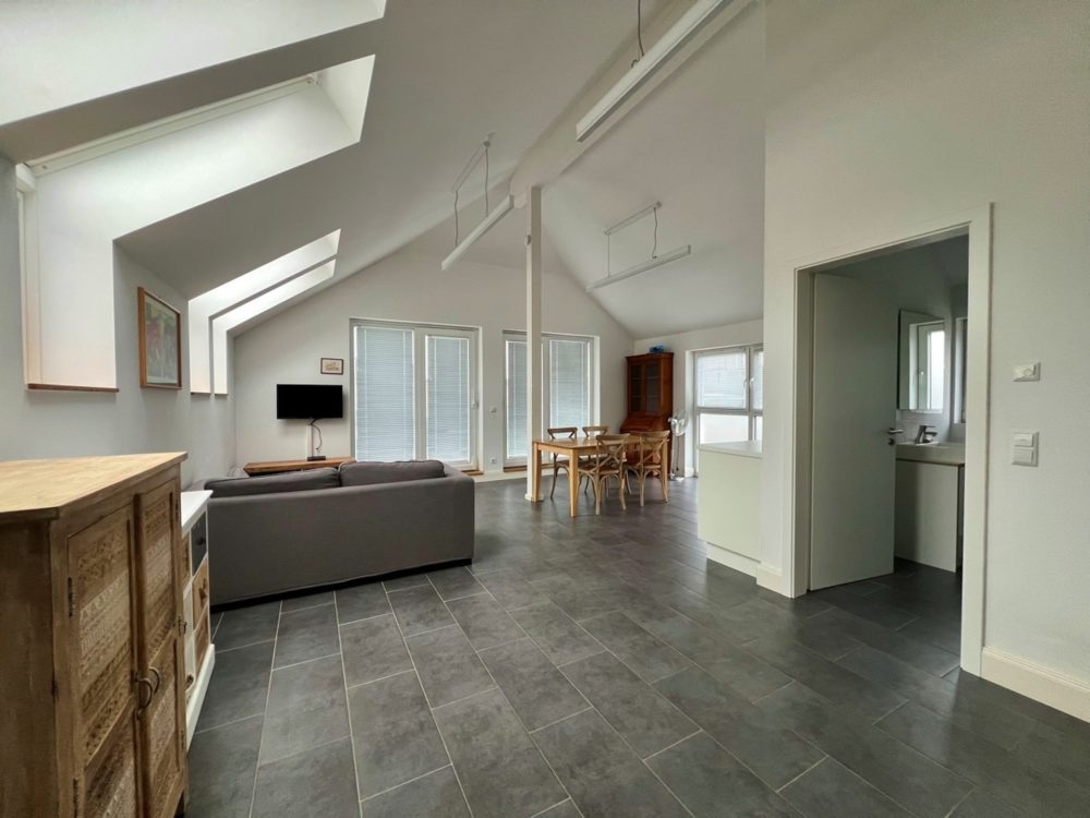 1__68f0fb216b6892_59927839-1