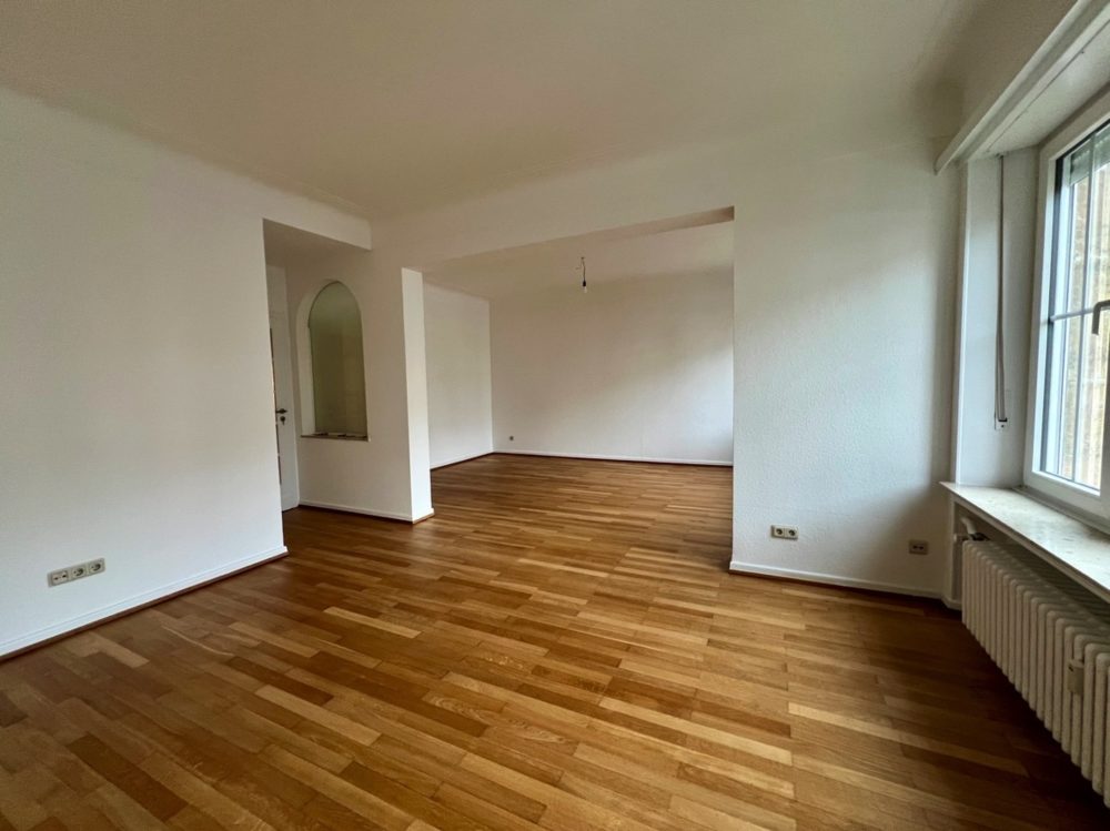 1__68f75ac2392ed8_79493598-1