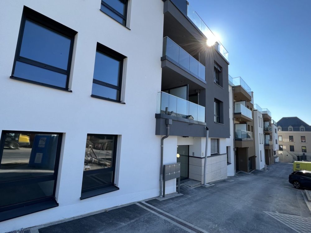 0__69120016b58896_52381471-1