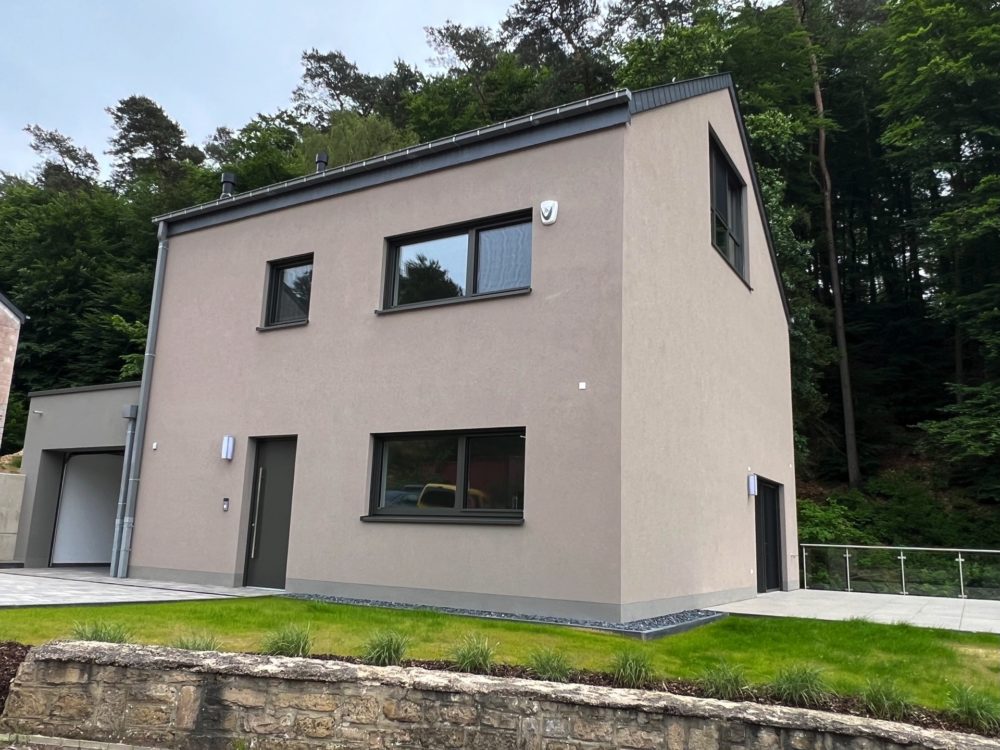 1__691b4e6b3193e7_08513272-1