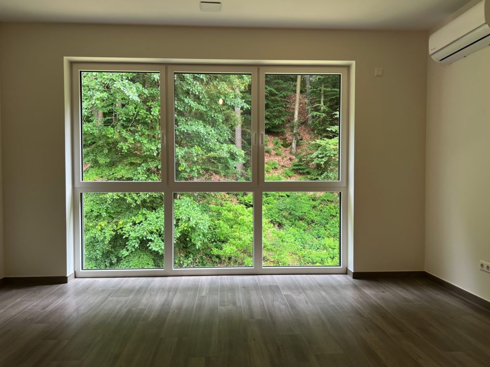 23__691b4eb7e254c4_40018153-1