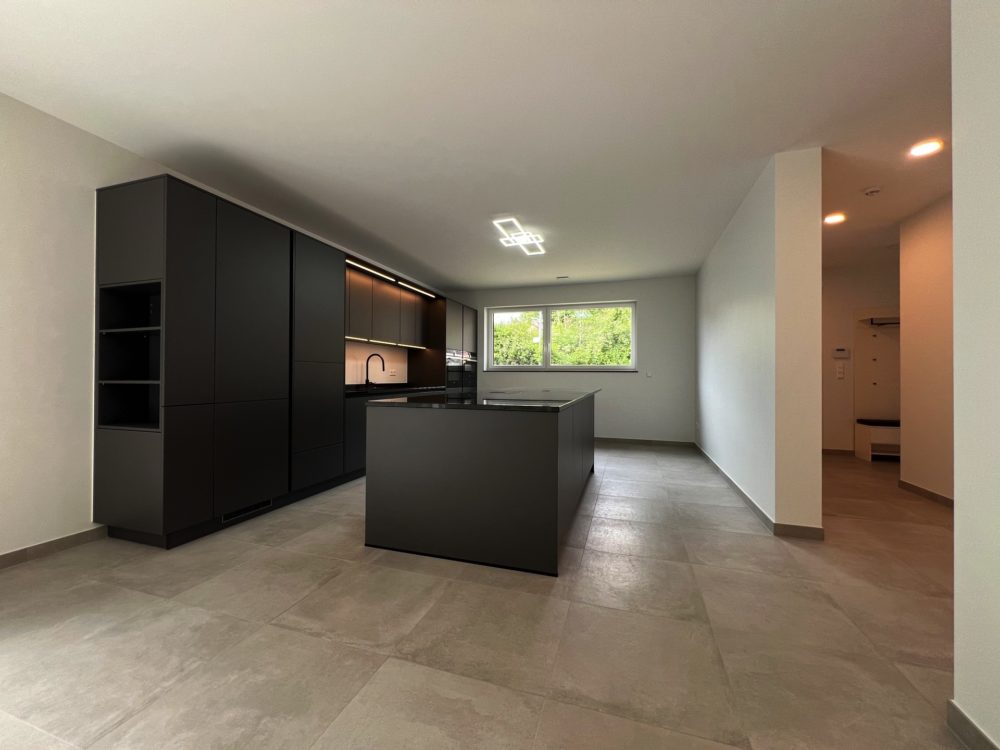 3__691b4e84552917_02816370-1