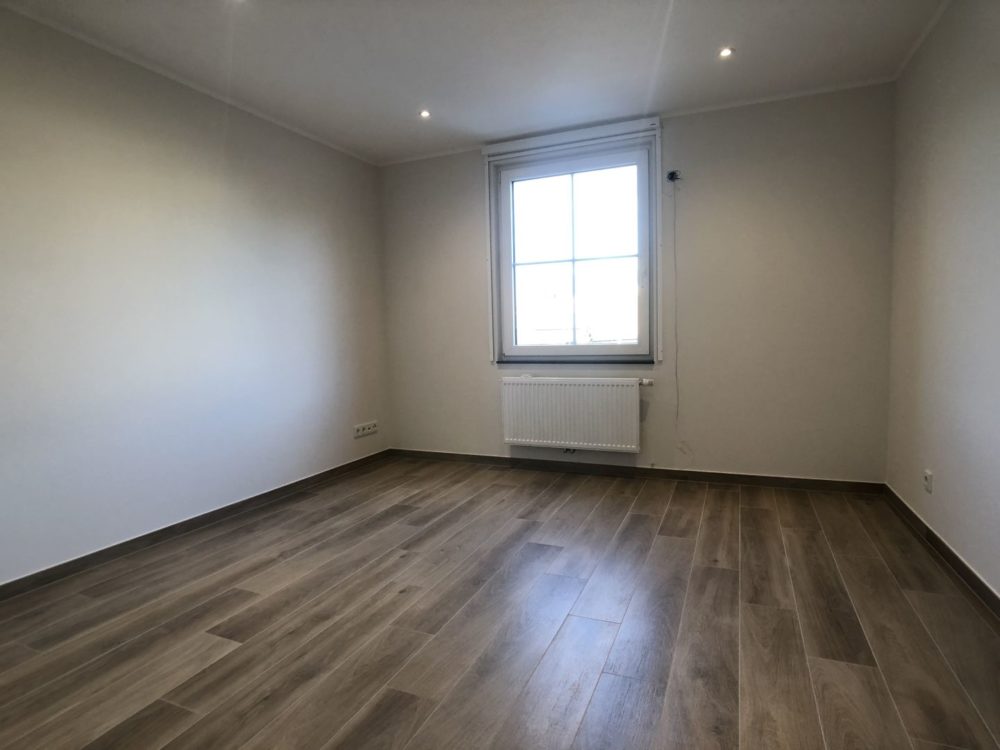 6__6911efbb2aeec8_09427893-1