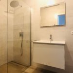 7__690db7061a3dc9_65909990-1