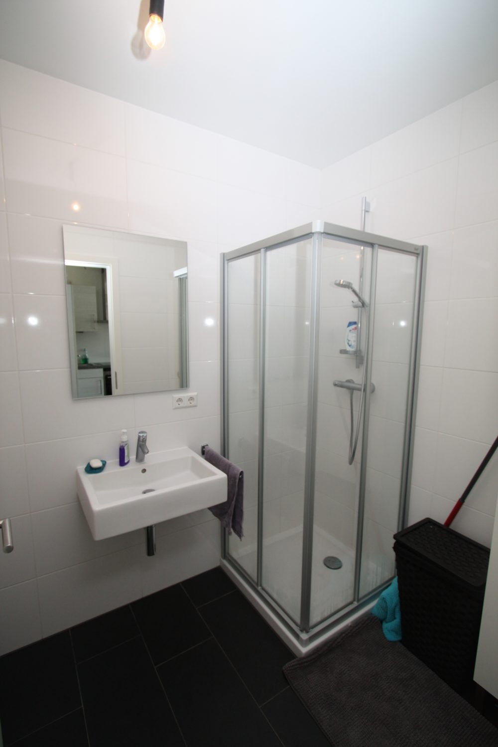 5__693fc3bf4b6640_90123255-1