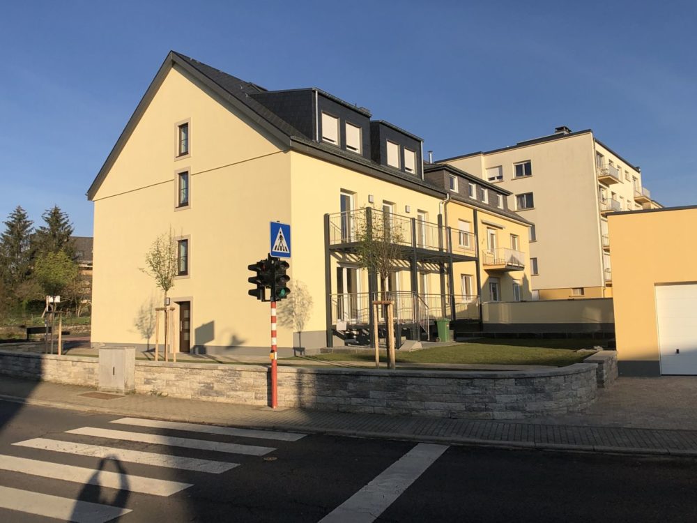 1__6971eb40078df5_23525304-1