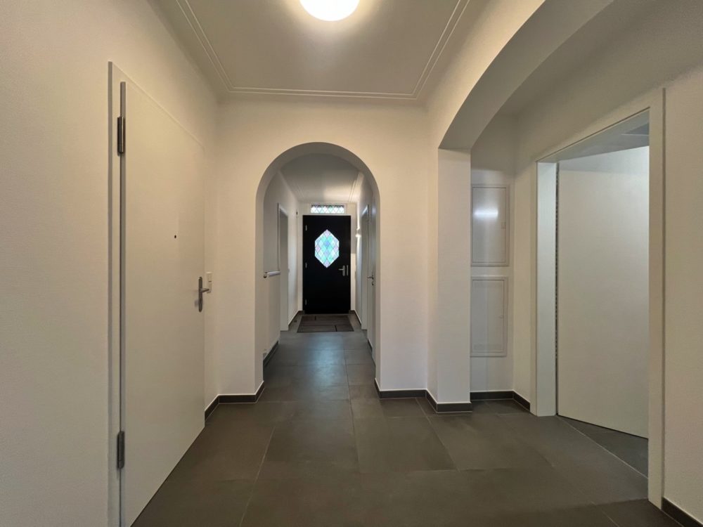 2__6971eb401f0419_34720208-1