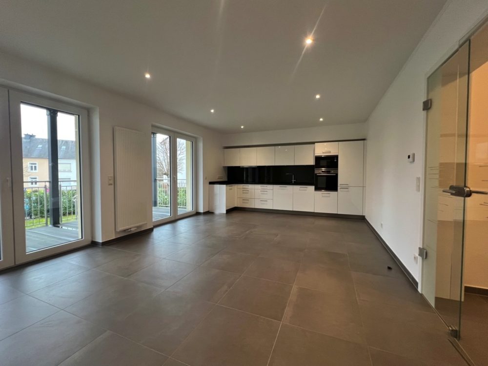 4__6971eb404ddfd4_93432820-1