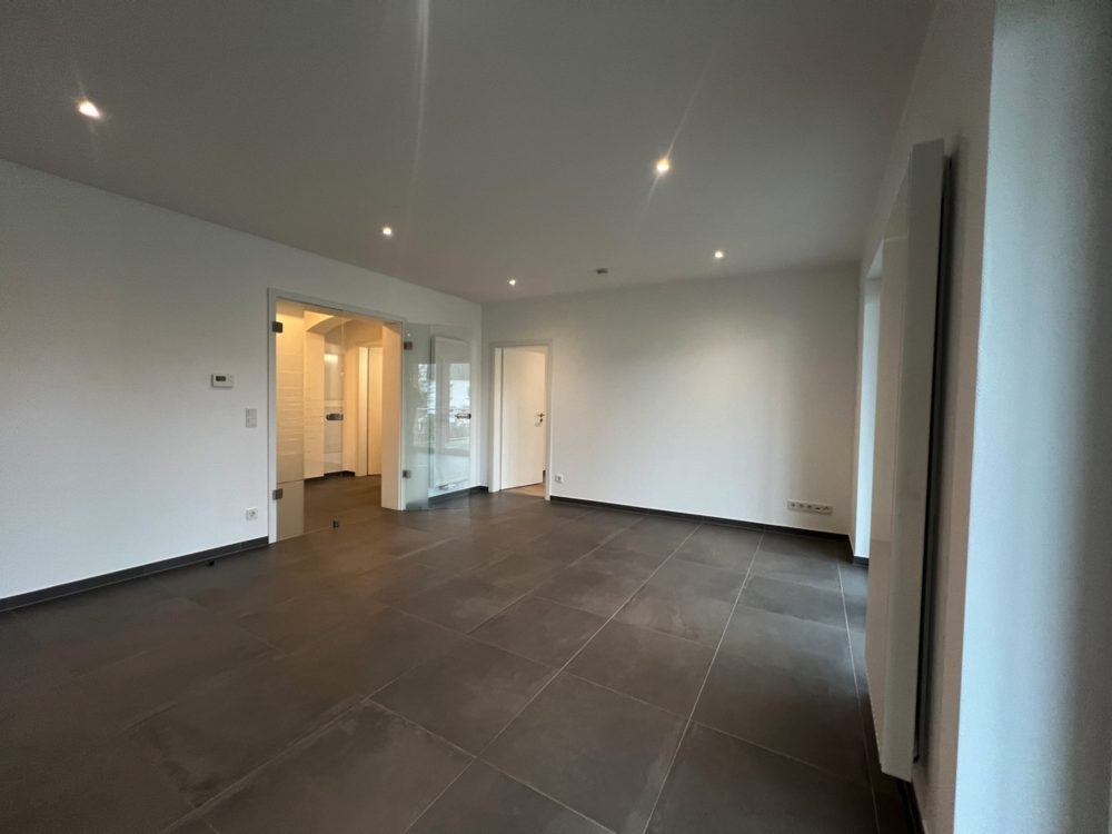 6__6971eb407cc3a2_63075233-1