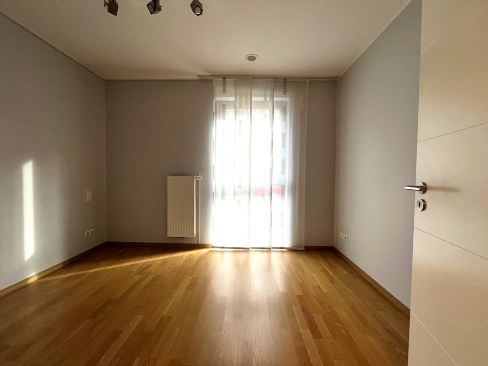 7__6977857478f9a5_57720947-1