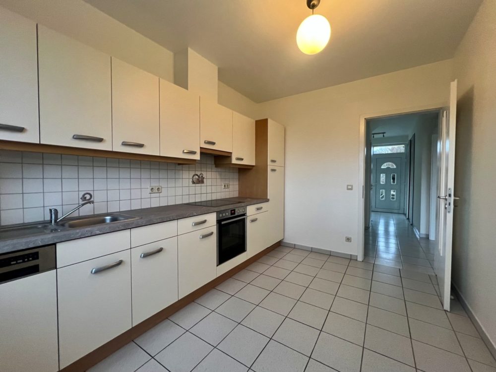 8__6967c146ac9332_00127872-1