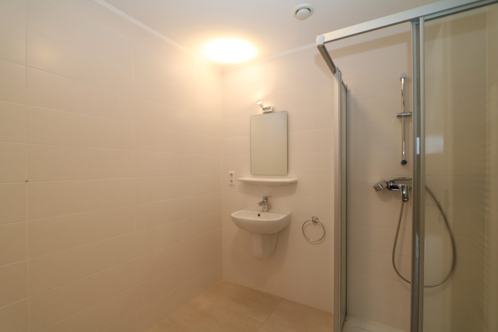 10__6994471d85aa83_63121314-1