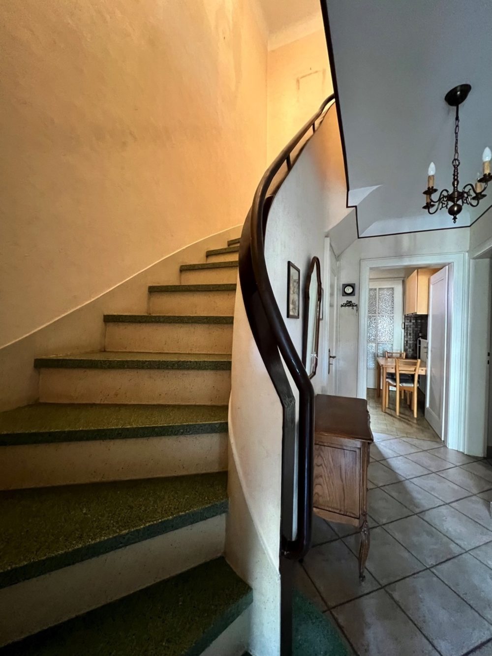 8__69a1b9d6ad9e19_13027579-1