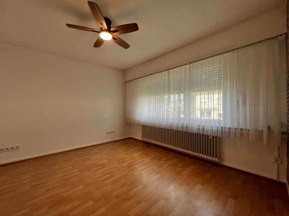 12__69afe4ce52bcd3_24853972-1