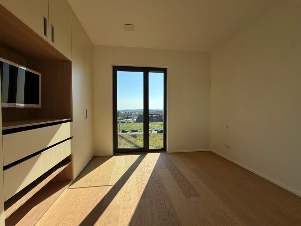 13__69bc0c21ba13e9_11383988-1