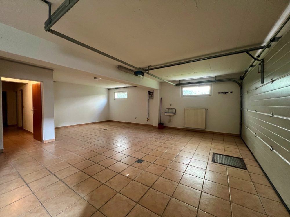 18__69aeab34067c33_63064160-1