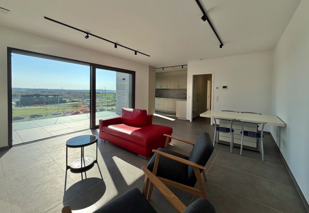 4__69bc0bc91801a3_32052801-1