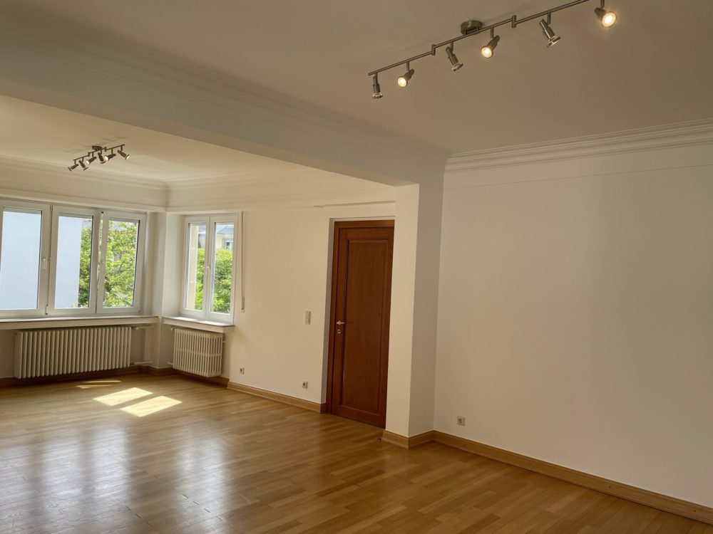 4__69ca8a585d80d1_54324342-1