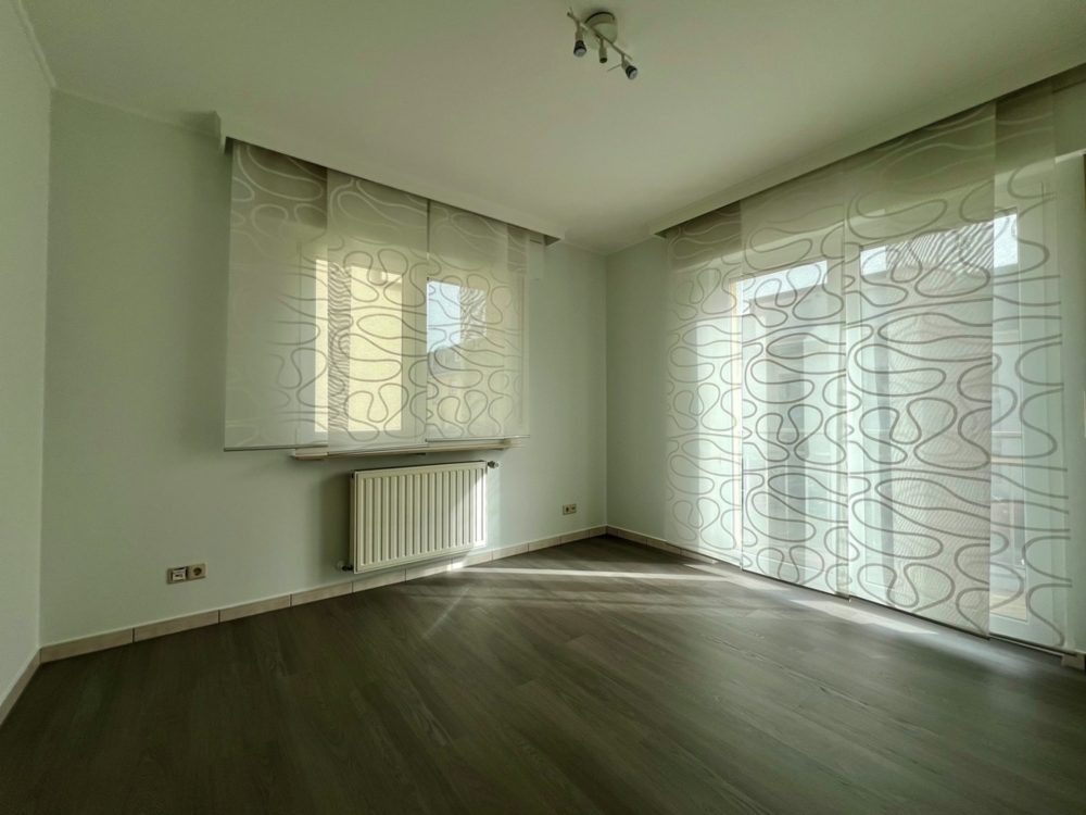 5__69aeaae239cce7_77705211-1