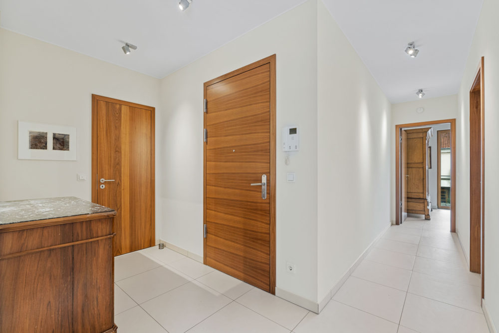 5__69ba741ae12403_96806792-1