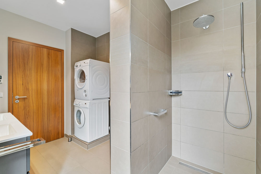 7__69ba74159374f1_23832937-1