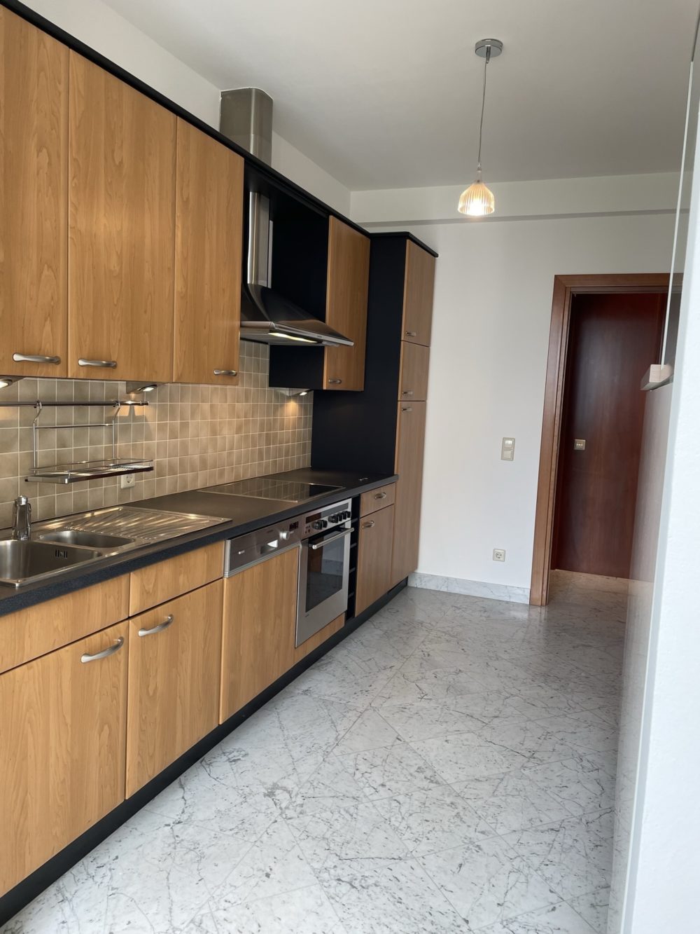 8__69ca8a76035f69_36674863-1