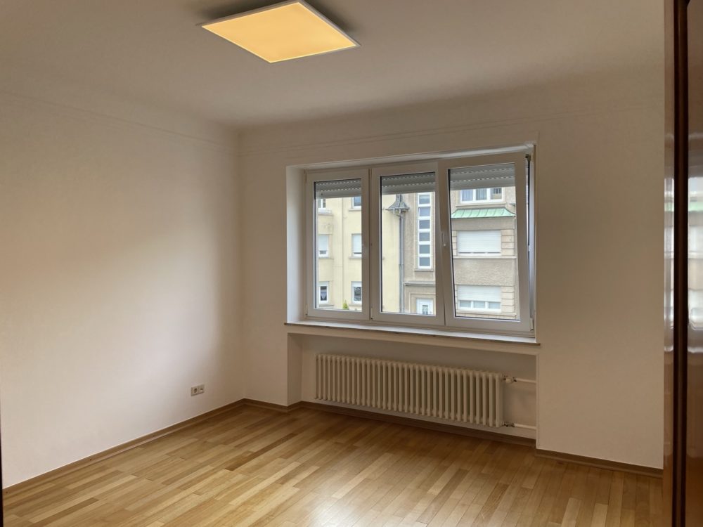 9__69ca8a80630d76_23404843-1