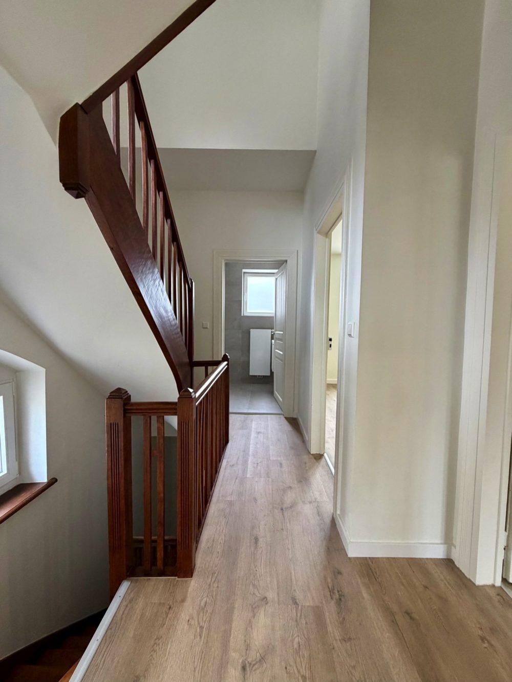 11__69dd0b44c58b42_48558368-1