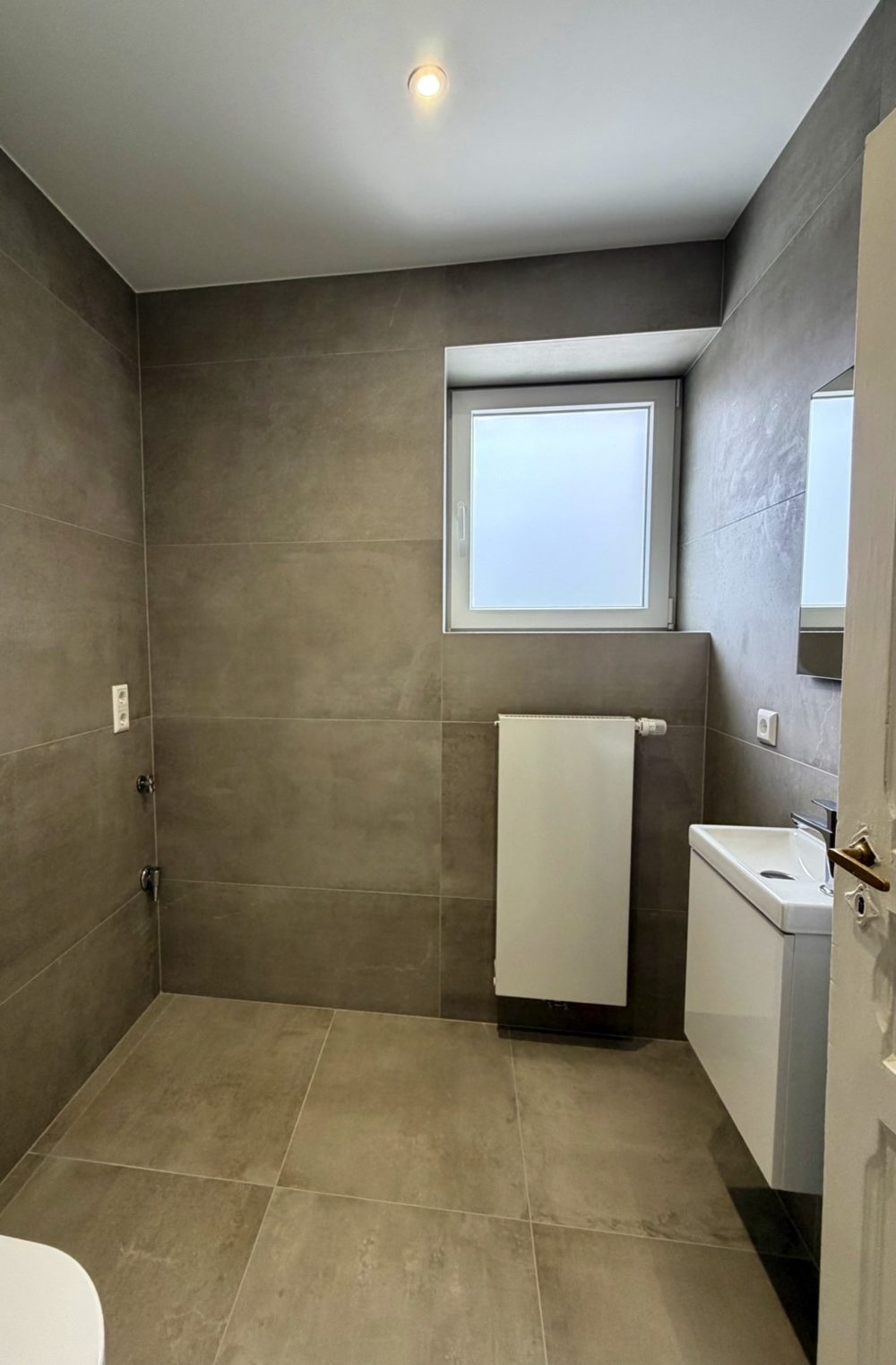 16__69dd0b6cbc5470_89583723-1