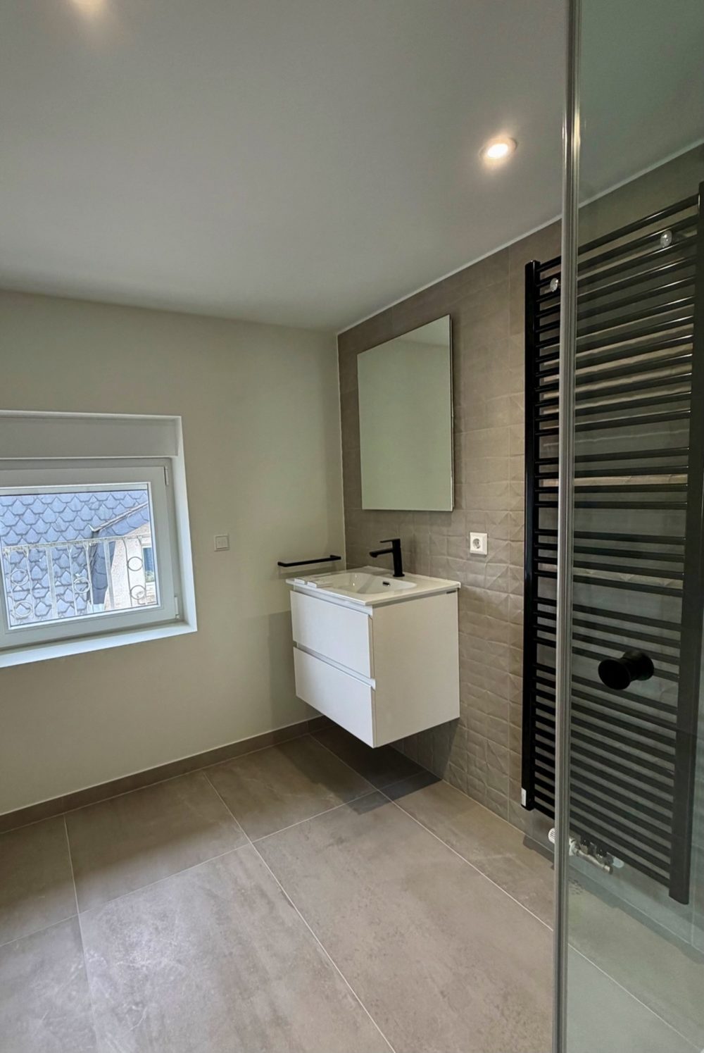 25__69dd0b7a9b3299_90803463-1