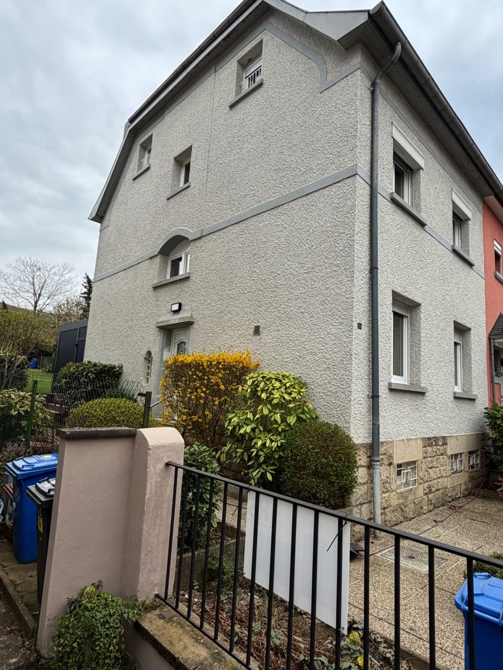 28__69dd0cd8a17b21_63988300-1